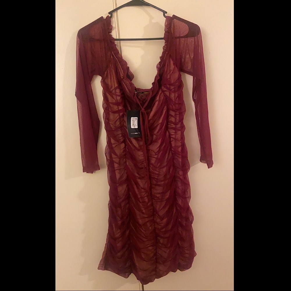 Dress - Picture 3 of 5